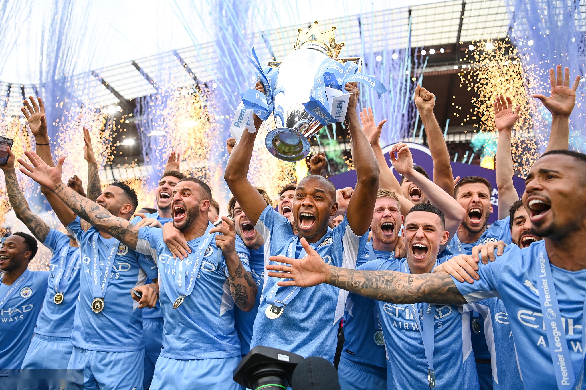 他收入麾下 他收入麾下