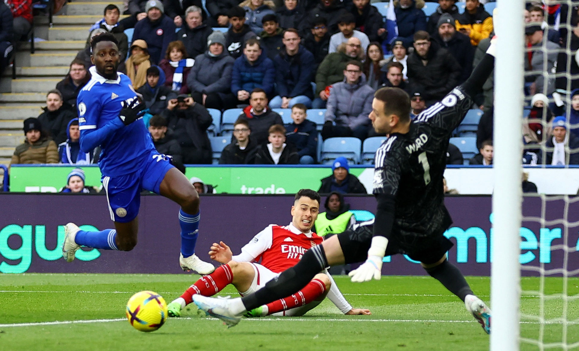 需要采取新 需要采取新